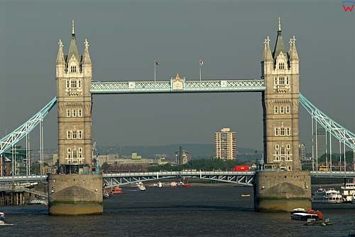 Londyn. Most Tower Bridge na Tamizie